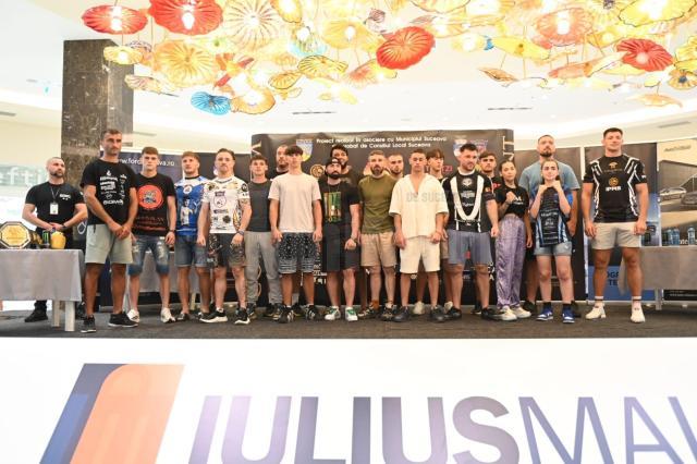 Prezentarea sportivilor și cântarul oficial au prefațat Gala Colosseum Tournament 46 de la Suceava