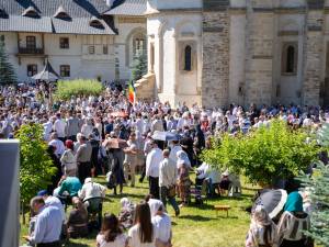 Președintele Consiliului Județean Suceava, Gheorghe Șoldan, a participat la pelerinajul de la Putna
