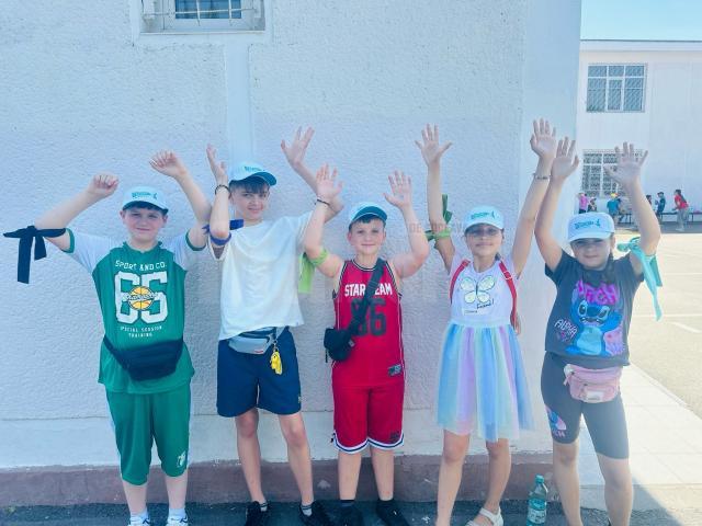 Elevii Școlii „Jean Bart” Suceava, experiențe de neuitat la Școala de Vară din Constanța