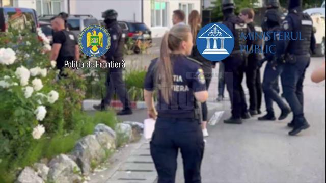 Fabrică de acte false pentru 1.700 de cetățeni din state foste membre URSS, la Câmpulung Moldovenesc