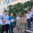 Angajații Casei Județene de Pensii au declanșat un protest spontan împotriva deciziei de tăiere a sporului de condiții vătămătoare