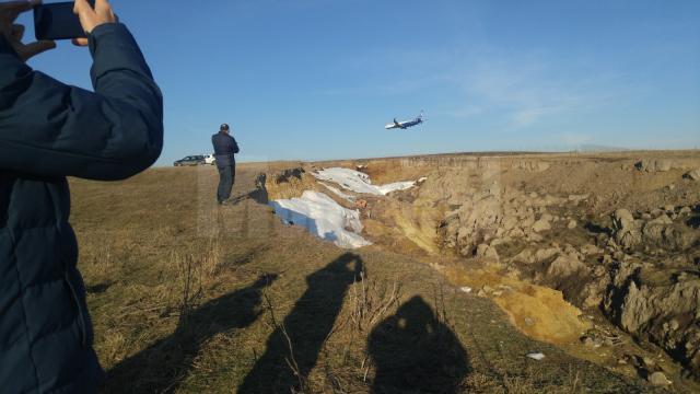 Cât de aproape era ravena de pista aeroportului