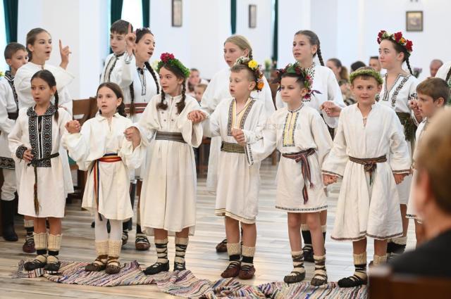 Prima ediție a Concursului Interjudețean de Proiecte „Sufletul pridvorului – speranța și fapta bună”