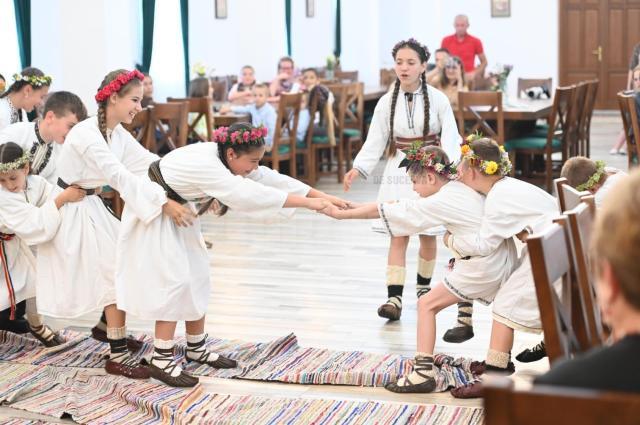 Prima ediție a Concursului Interjudețean de Proiecte „Sufletul pridvorului – speranța și fapta bună”