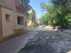 Spațiu rezultat din demolarea garajelor pe Aleea Leca Morariu