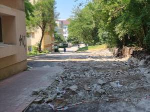 Spațiu rezultat din demolarea garajelor pe Aleea Leca Morariu