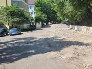 Spațiu rezultat din demolarea garajelor pe Aleea Leca Morariu