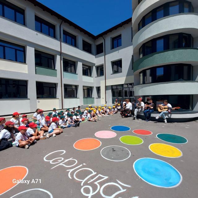 Școala de vară pentru Cireșarii lui Creangă