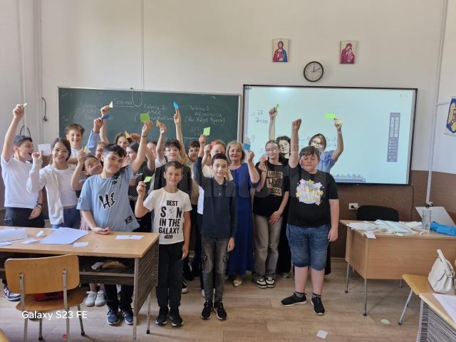 Școală de vară de matematică, organizată la Colegiul „Hurmuzachi” Rădăuți