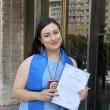 Simina Teodora Buculei, din Fălticeni, șefă de promoție la Facultatea de Comunicare și Relații Publice din cadrul SNSPA București