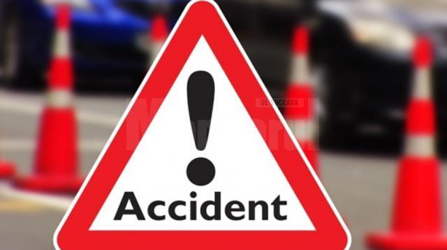 Un căruțaș băut a scăpat cu viață după ce a ieșit în fața unui vehicul greu