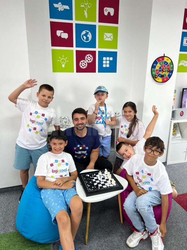 Logiscool - tabere de vară pentru copii
