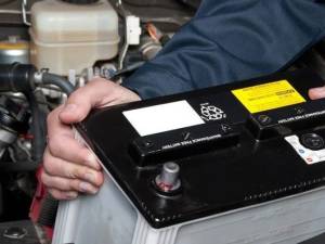 Au reapărut hoții de baterii de mașini - fotografie generică