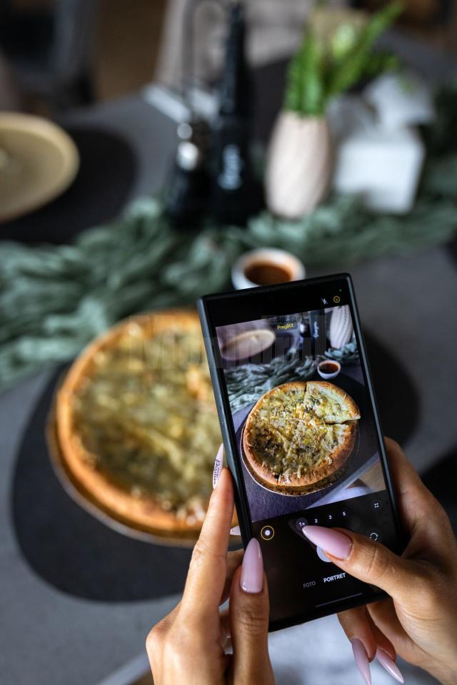 Moldavian Burger din Ipotesti, la 2 km de Suceava