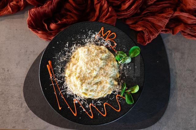 Moldavian Burger din Ipotesti, la 2 km de Suceava