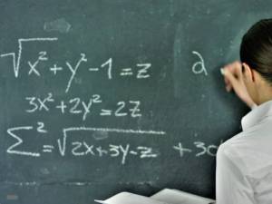 Aproape 100 de candidați au contestat notele de la examenul de definitivat