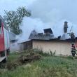 Casă incendiată intenționat