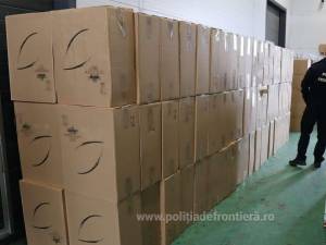 Închisoare cu suspendare pentru un ucrainean care transporta țigări de contrabandă de peste 500.000 de euro, cu tirul