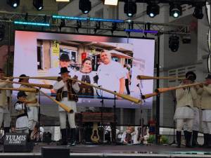 Festivalul de la Câmpulung Moldovenesc s-a deschis în sunet de buciume