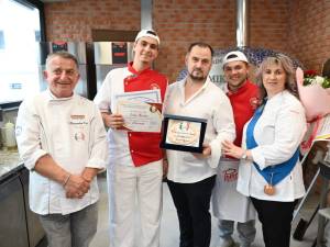 Restaurantul „ONE” – Pizzerie: bunătăți după rețete italiene fabuloase, cu arome delicioase, pregătite de bucătari școliți de specialiști italieni