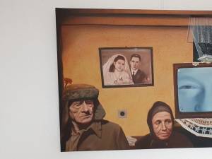 „Bazar”, expoziția artistului vizual Mihai Varzari, ne propune și câteva teme de reflecție privind relația dintre oameni și obiecte, reflectarea sinelui