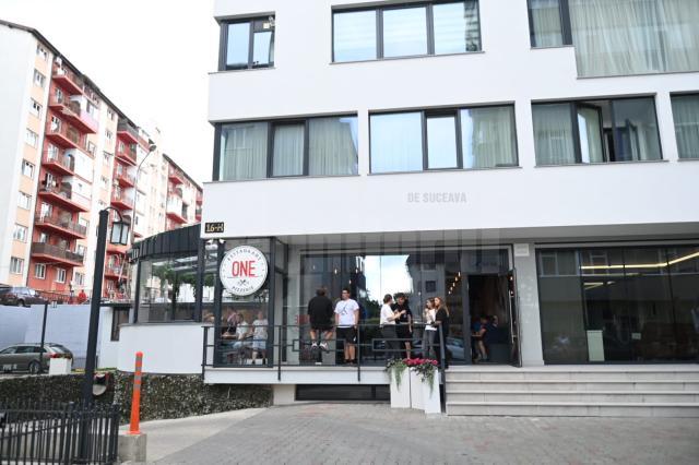 Restaurantul „ONE” – Pizzerie: bunătăți după rețete italiene fabuloase, cu arome delicioase, pregătite de bucătari școliți de specialiști italieni