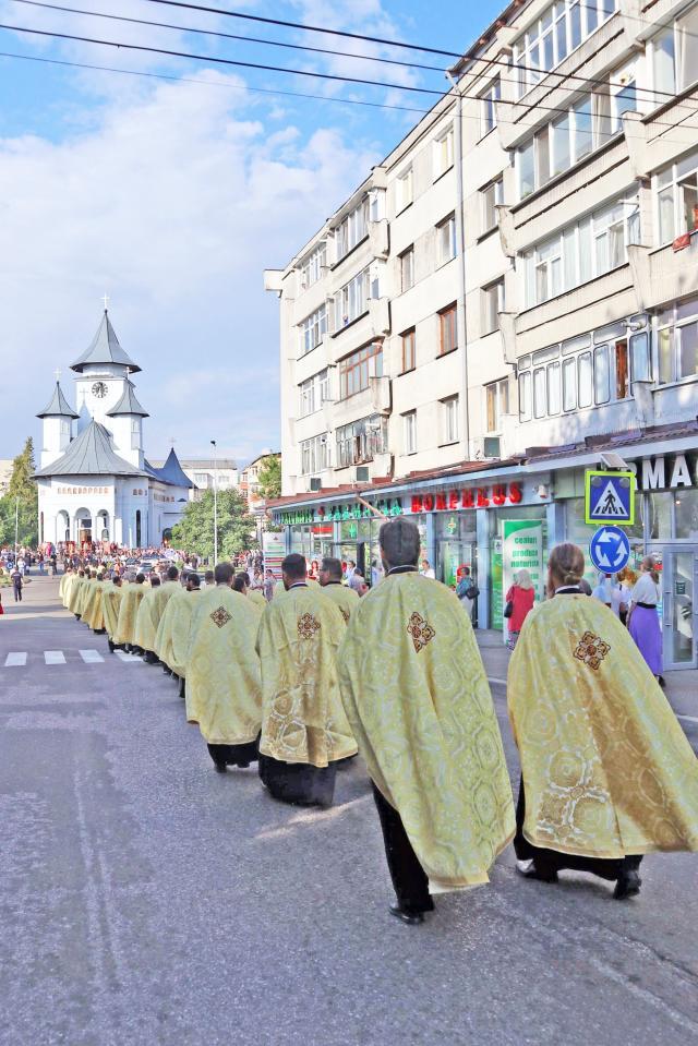 Procesiune impresionantă în cinstea Sfântului Ilie