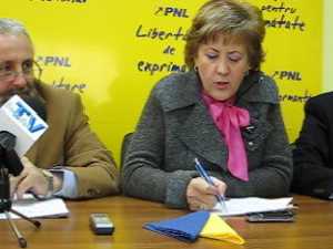 Zarojanu: „PD-L a politizat şedinţa de Consiliu Local Suceava”