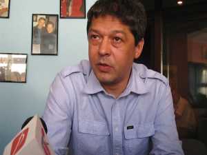 Jurnalistul Sorin Avram nu lasa presa pentru politica