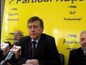 Crin Antonescu este sigur ca Traian Basescu va candida pentru un nou mandat