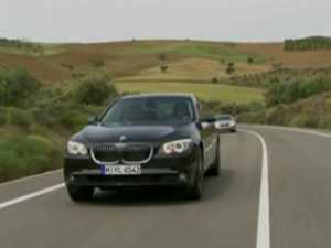 BMW implemetează în premieră tehnologia xDrive pe vârful de gamă seria 7