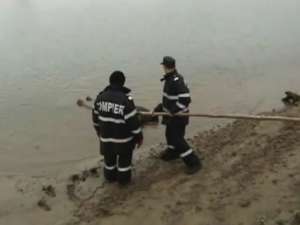 Tânăr dispărut de acasă de o săptămână, găsit înecat în râul Suceava