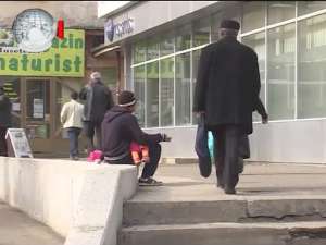 Invazie de cerşetori pe străzile Sucevei