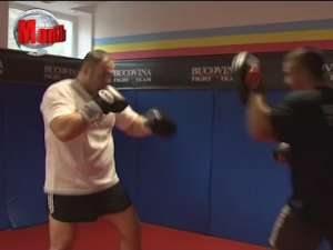 Luptătorul Ghiță Ignat aduce tot mai mulți tineri în sala de MMA de la “Unirea”