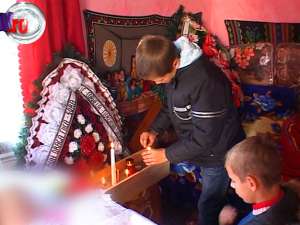 Măsuri speciale la şcoala din Izvoarele Sucevei unde învăţa fetiţa moartă de rujeolă
