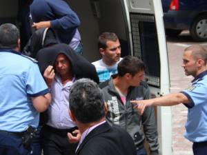 15 arestări în dosarul evaziunii fiscale şi spălării de bani, cu prejudiciu de 10 milioane de euro