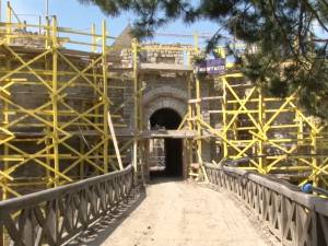 Cetatea de Scaun a Sucevei va deveni, în 4 luni, spaţiu muzeal şi de promenadă