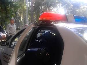 Doi poliţişti aflaţi în timpul liber au prins un individ care a atacat o femeie pe străzile Sucevei