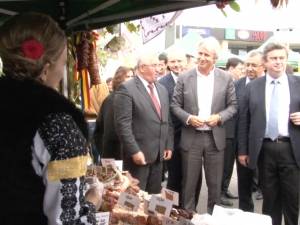 Ministrul fondurilor europene a deschis Târgul „Produs în Bucovina” de la Iulius Mall Suceava