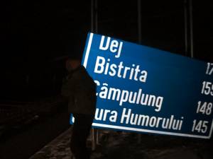 Panou halucinant la &quot;zidul morţii&quot;: Suceava - Gura Humorului, 145 de km, Suceava – Cluj, 182 km