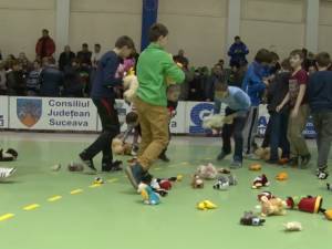 Suporterii Universității Suceava au ajutat copiii cu autism din județ