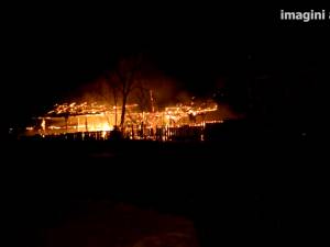 Incendiu la o gospodărie din Câmpulung Moldovenesc