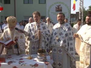 La Dolhasca a avut loc duminică sfinţirea primului spital al Arhiepiscopiei Sucevei şi Rădăuţilor