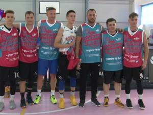 Goian, Chiruț și Prorociuc au jucat contra tinerilor din naționala Ucrainei, în Meciul Vedetelor, la turneul de baschet 3x3