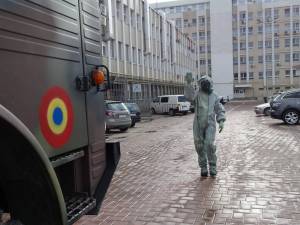 Armata a început marți seară acțiunea de dezinfecție în municipiul Suceava